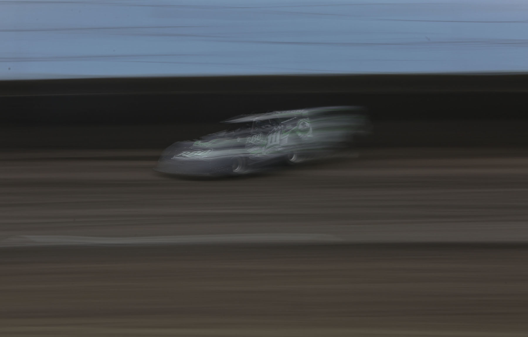 HR 100 31 07.05.18.JPG